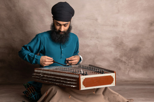 Indian Spring Colours - Eeshar Singh (santoor) and Gurdain Rayatt (tabla)